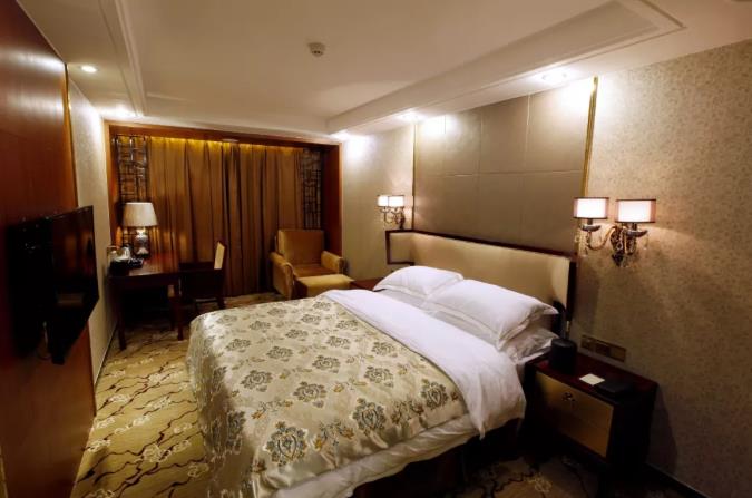 黄金六号豪华大床房 黄金六号豪华大床房