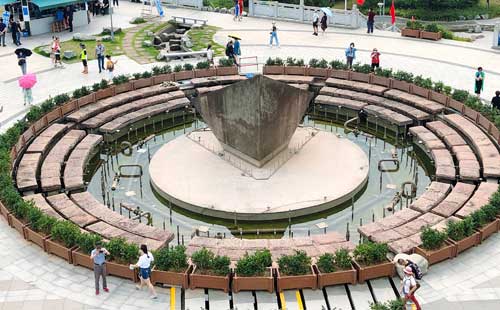 三峡大坝截流石 三峡大坝截流石