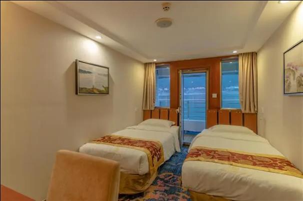 皇家星光阳台标间