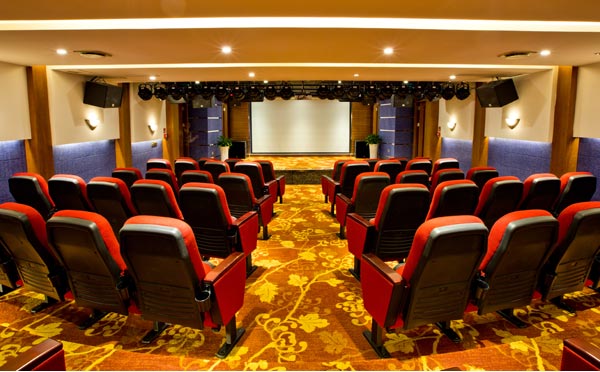 总统8号游轮电影院 总统8号游轮电影院