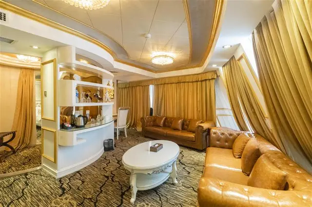 长江2号总统套房1